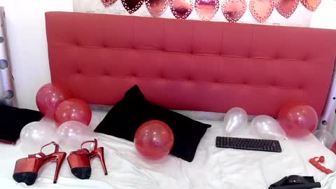 Snapshot of zhamira_21 chatting on February 14, 2025, 1:34 am ZHAMIRA ANDRES online show from February 14, 2025, 1:34 am