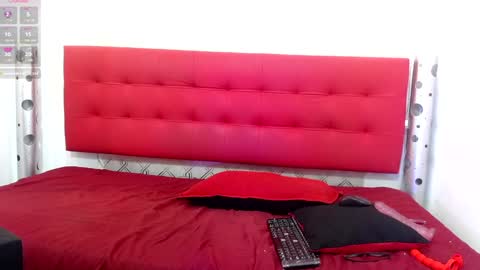 Snapshot of zhamira_21 chatting on February 26, 2025, 1:00 am ZHAMIRA ANDRES online show from February 26, 2025, 1:00 am