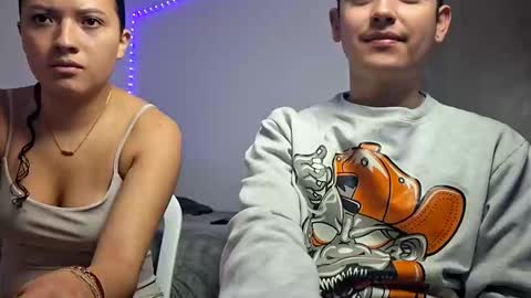 Zhara and logan online show from April 16, 2026, 12:17 pm