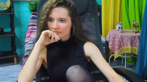 Snapshot of zianichols chatting on January 21, 2025, 3:32 pm zianichols online show from January 21, 2025, 3:32 pm