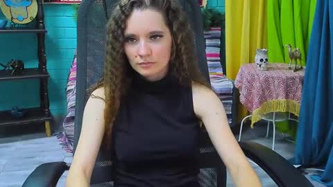 Snapshot of zianichols chatting on January 22, 2025, 4:12 pm zianichols online show from January 22, 2025, 4:12 pm