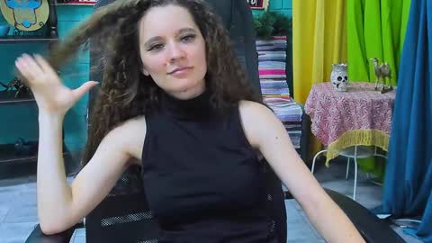 Snapshot of zianichols chatting on January 22, 2025, 7:13 pm zianichols online show from January 22, 2025, 7:13 pm
