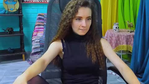 Snapshot of zianichols chatting on January 27, 2025, 8:49 pm zianichols online show from January 27, 2025, 8:49 pm