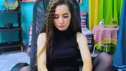 Snapshot of zianichols chatting on January 30, 2025, 3:29 pm zianichols online show from January 30, 2025, 3:29 pm