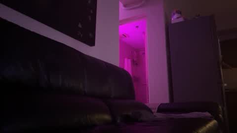 Snapshot of ziggy_rouge chatting on January 4, 2025, 11:54 am Ziggy ziggy- online show from January 4, 2025, 11:54 am