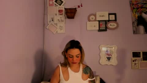 zihaadams_ online show from June 13, 2026, 10:51 pm
