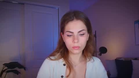 Zara  Join next live  at 5PM EST  online show from October 27, 2025, 9:41 pm