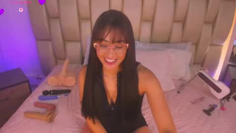 Your new obsession online show from June 18, 2026, 4:02 am