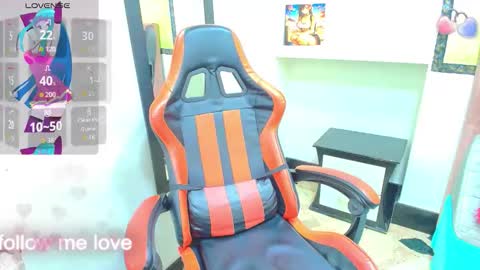 Z O E online show from September 12, 2025, 8:53 pm