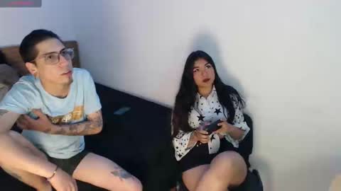 zoe_crazy14 online show from September 22, 2025, 1:29 am
