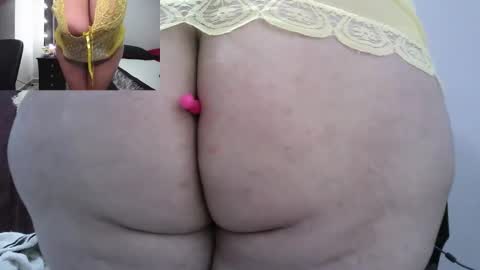 zoe hotxxx online show from February 15, 2025, 4:12 pm