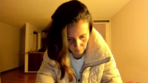 ZOE online show from March 9, 2025, 12:00 am