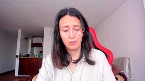 ZOE online show from November 10, 2025, 9:47 pm