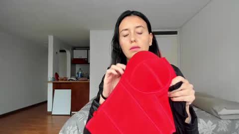 ZOE online show from January 10, 2026, 8:54 pm