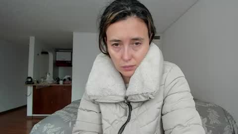 Snapshot of zoe_jeane_beker chatting on April 29, 2026, 9:10 pm ZOE online show from April 29, 2026, 9:10 pm