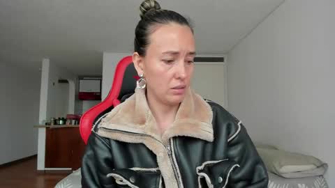 Snapshot of zoe_jeane_beker chatting on May 11, 2026, 7:55 pm ZOE online show from May 11, 2026, 7:55 pm