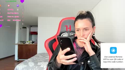 Snapshot of zoe_jeane_beker chatting on June 23, 2026, 9:24 pm ZOE online show from June 23, 2026, 9:24 pm