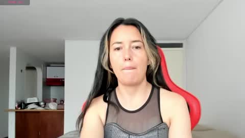 Snapshot of zoe_jeane_beker chatting on July 13, 2026, 6:55 pm ZOE online show from July 13, 2026, 6:55 pm