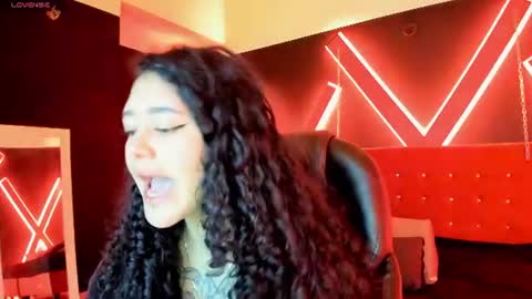 zoe  online show from August 2, 2026, 4:00 am