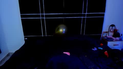 SWEET ZOE online show from February 2, 2026, 4:38 pm