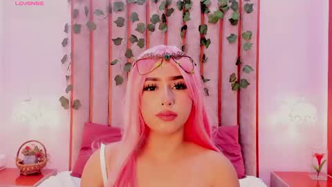 Zoe Monrow online show from July 25, 2026, 12:03 pm