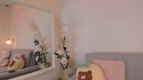 Zoe online show from December 22, 2024, 9:11 am