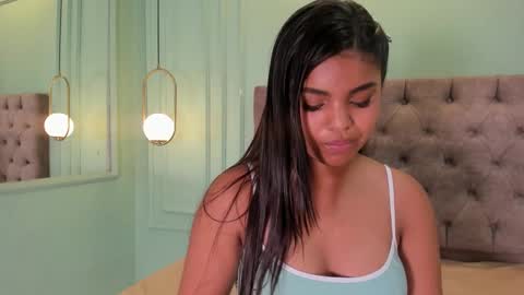 Zoe online show from February 1, 2025, 3:08 am