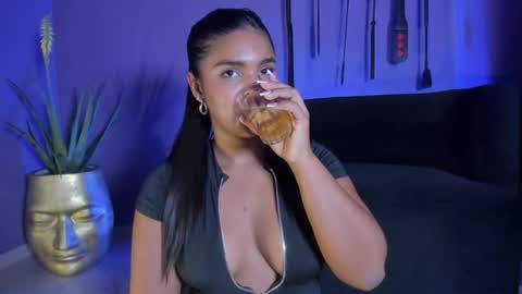 Zoe online show from February 15, 2026, 2:52 am