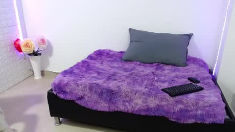 Carolina online show from March 5, 2025, 12:59 am