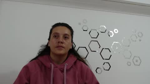 Carolina online show from November 26, 2025, 8:32 pm