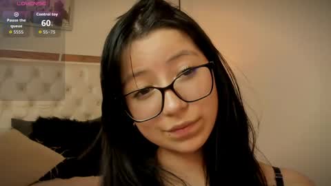 Zoe online show from May 27, 2026, 9:23 pm