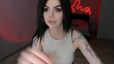 zoedrift online show from November 23, 2025, 12:27 pm