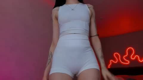 zoedrift online show from November 28, 2025, 1:03 pm