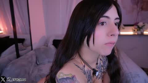 Snapshot of zoee_cruz chatting on April 25, 2026, 1:41 pm Camila online show from April 25, 2026, 1:41 pm
