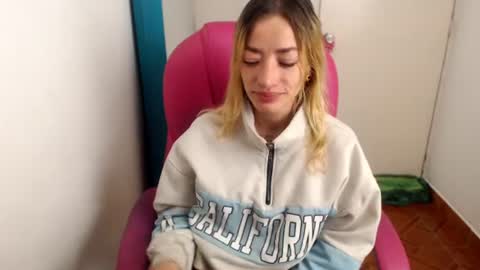 zoe online show from August 3, 2026, 9:04 am