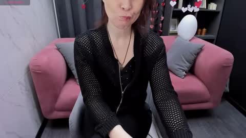 Zoe online show from February 13, 2025, 3:24 pm