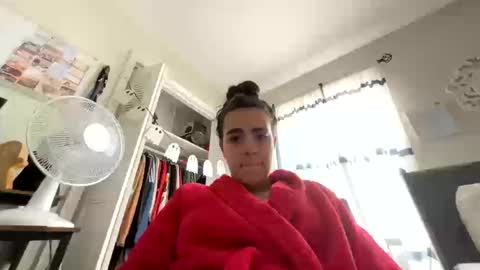 LovelyLatin25 online show from October 10, 2025, 3:44 pm