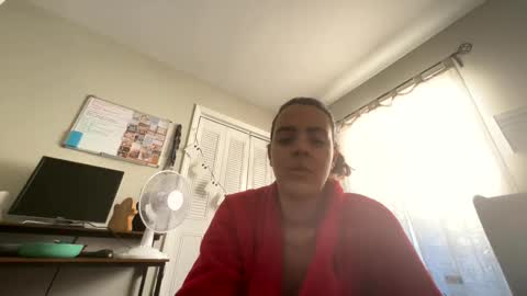LovelyLatin25 online show from October 17, 2025, 1:35 pm