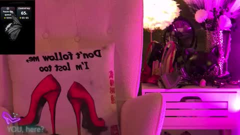 Snapshot of zoemesmerizee chatting on November 12, 2025, 4:02 am ZoeMesmerize online show from November 12, 2025, 4:02 am