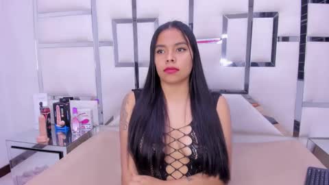 ZoeSwam online show from January 21, 2025, 7:17 pm
