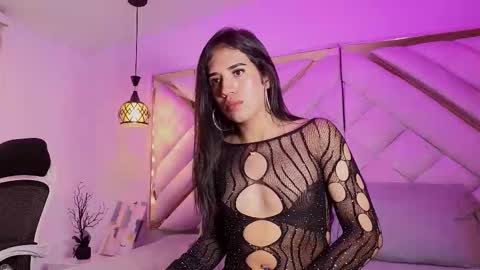 Snapshot of zoevg chatting on February 13, 2026, 12:34 pm Zoe online show from February 13, 2026, 12:34 pm