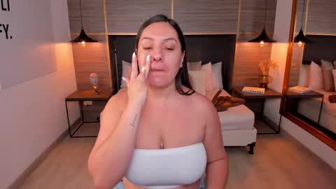 ZOE online show from February 13, 2026, 3:19 pm