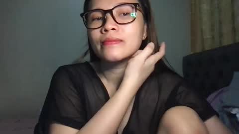 Snapshot of zoey_foryou chatting on February 17, 2025, 11:02 am zoey_foryou online show from February 17, 2025, 11:02 am