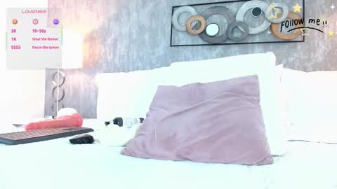 zoe online show from March 9, 2026, 7:07 pm