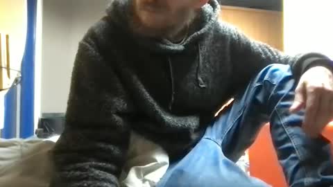 Snapshot of zolexthomas chatting on December 19, 2025, 11:06 am zolexthomas online show from December 19, 2025, 11:06 am