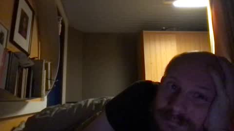 Snapshot of zolexthomas chatting on December 20, 2025, 9:55 pm zolexthomas online show from December 20, 2025, 9:55 pm