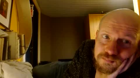 Snapshot of zolexthomas chatting on February 19, 2026, 6:37 pm zolexthomas online show from February 19, 2026, 6:37 pm