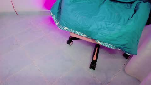 Alicie online show from February 7, 2025, 9:37 am