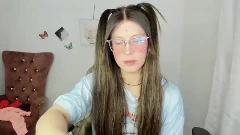 Alicie online show from March 2, 2026, 4:14 am