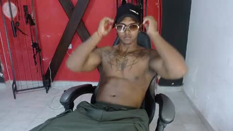 Zoriel online show from April 25, 2026, 6:38 pm
